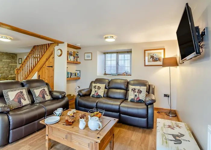 2 Bed In Oc-m30203 * Thornton Watlass